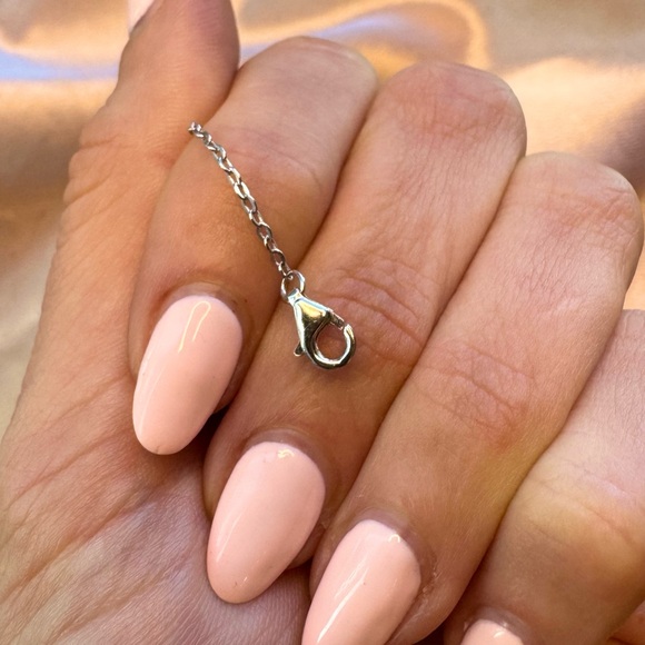 Sapphire Bow Bracelet - Picture 3 of 3